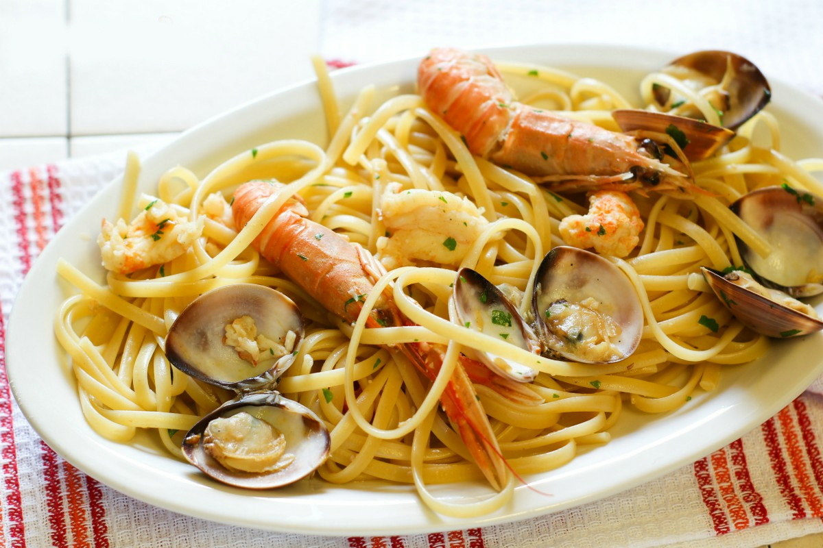 Ristorante di Pesce Parma Linguine Vongole Scampi Luna Blu Ristorante Pizzeria Parma