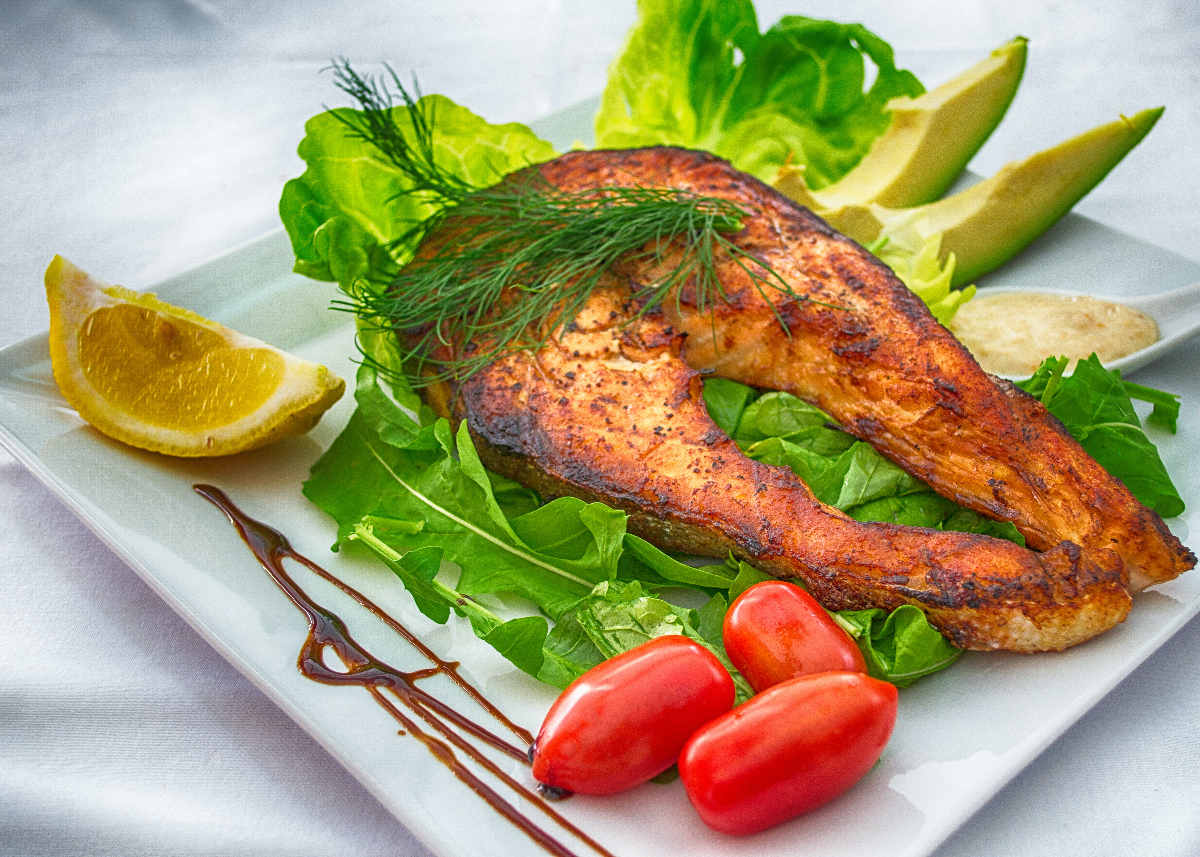 Secondi Piatti del Ristorante Pizzeria Luna Blu di Parma | Piatti di Pesce freschissimo, Piatti di Carne, Menù per bambini e tanto altro..
