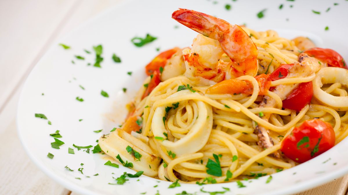 Estate a Parma: riscopri i sapori del mare al Ristorante Luna Blu | Piatti Campani e Locali Forno a Legna Musica Parcheggio Wifi Cucina Casalinga Dehors